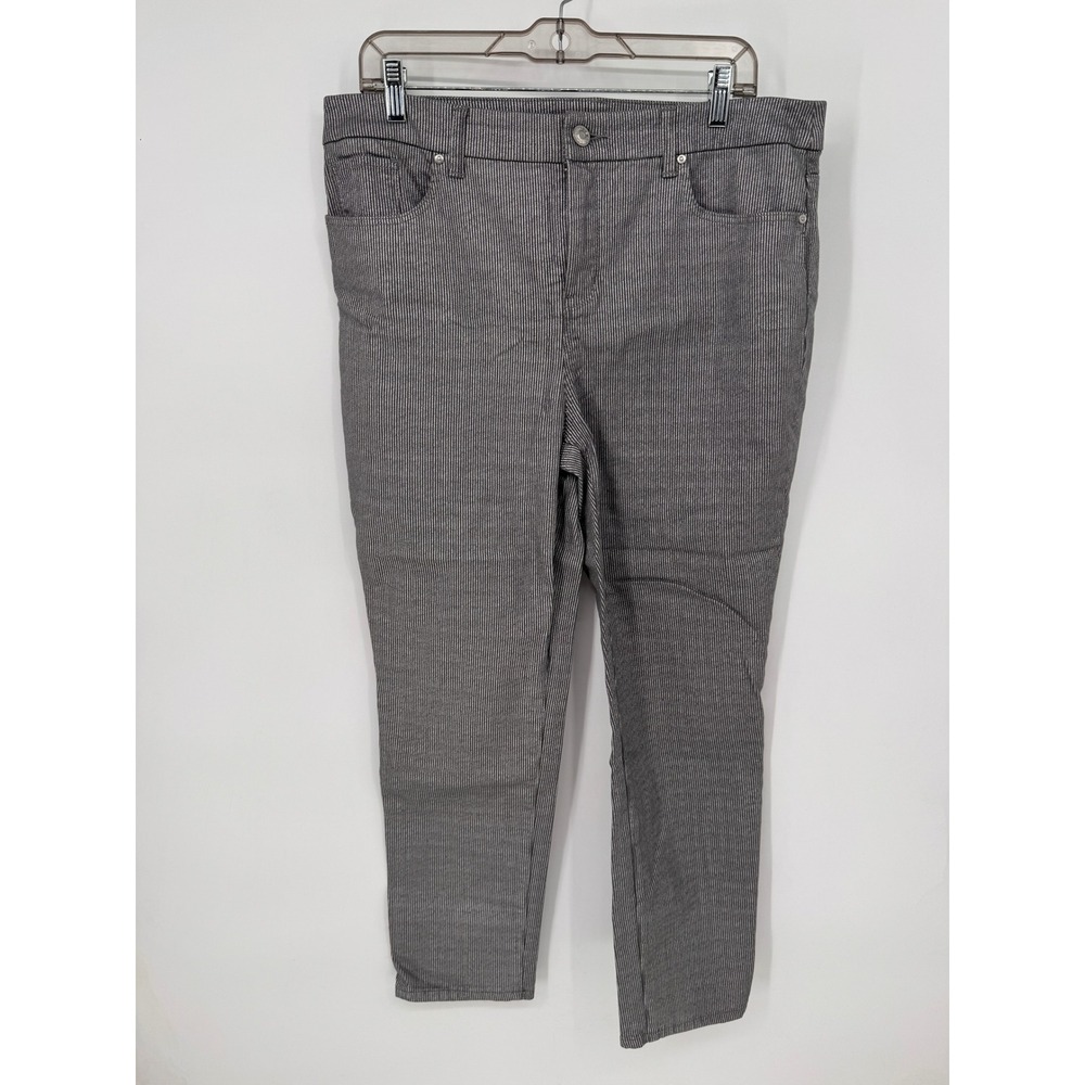 Chico's Pants Womens 2 Grey EUC So Slimming Girlfriend Slim Leg Ankle Stripe